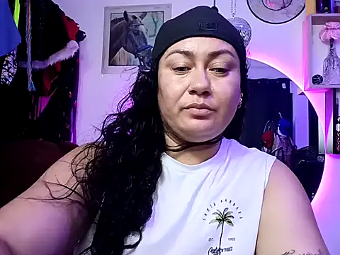 AliceFox Milf online show from 03-29-26, 05:31