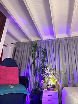 lonely shewolf online show from 03-07-26, 05:18