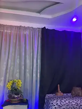 Snapshot of lonely_shewolf chatting on 09-20-25, 06:57 lonely shewolf online show from 09-20-25, 06:57