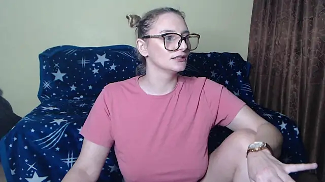 alicesweet21 online show from 02-26-25, 12:52