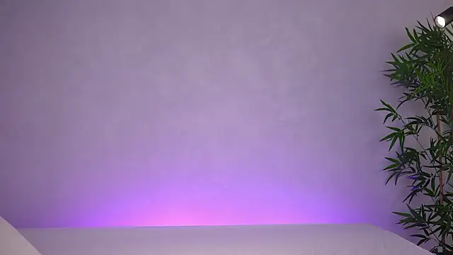 Snapshot of ArtTeasee chatting on 03-25-26, 07:30 ArtTeasee online show from 03-25-26, 07:30