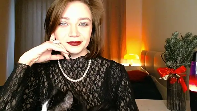 Shadow Passion online show from 12-23-25, 07:07