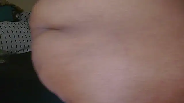 AddictiveAssCurves online show from 07-18-26, 09:18