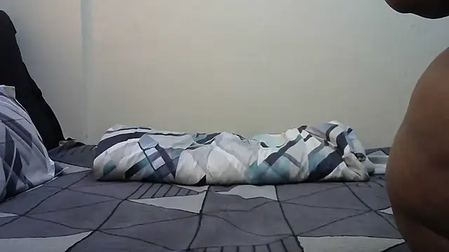 AddictiveAssCurves online show from 03-13-25, 09:21