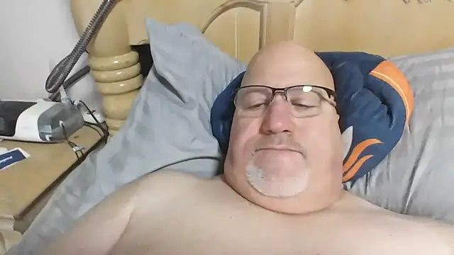 Bigbear0563 online show from 01-09-26, 04:47