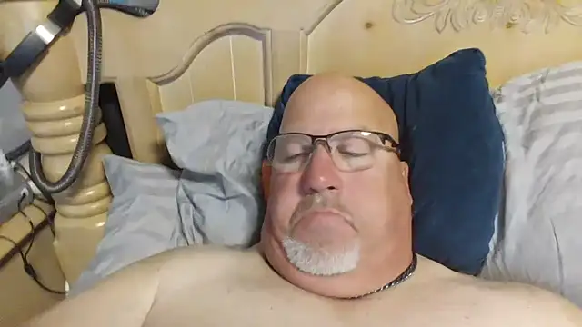Bigbear0563 online show from 06-02-26, 04:07