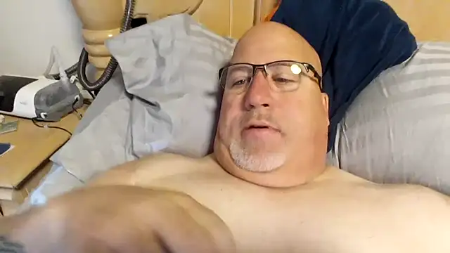 Bigbear0563 online show from 05-03-26, 03:37