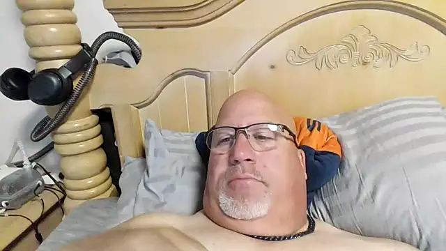 Snapshot of Bigbear0563 chatting on 06-24-26, 05:55 Bigbear0563 online show from 06-24-26, 05:55