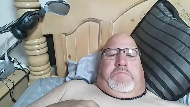 Bigbear0563 online show from 10-01-25, 05:06