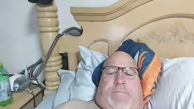 Bigbear0563 online show from 03-04-26, 04:37