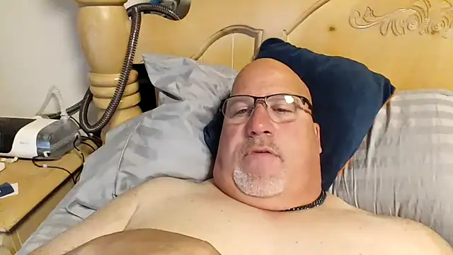 Bigbear0563 online show from 05-10-26, 03:14
