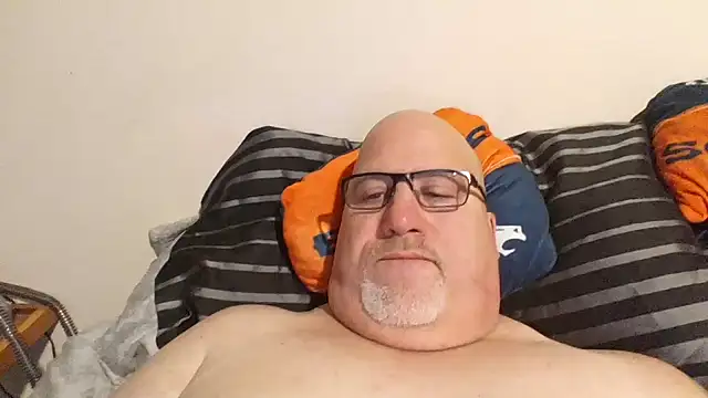 Bigbear0563 online show from 02-04-25, 04:29