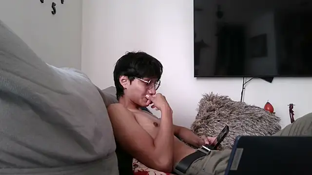 LuiSexvill online show from 09-12-25, 07:46