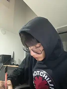 LuiSexvill online show from 11-28-25, 06:02