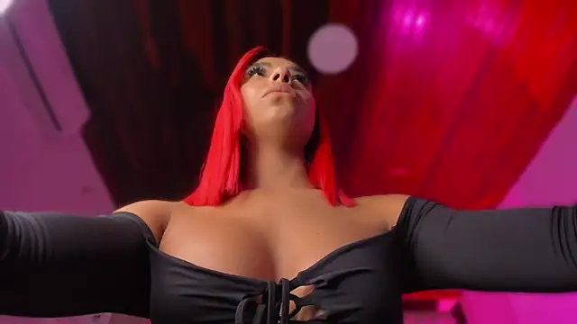 Emmily Savage online show from 10-29-25, 11:20