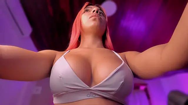 Emmily Savage online show from 04-07-26, 11:56