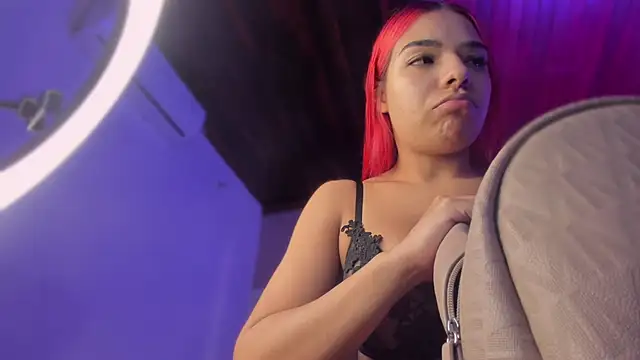 Emmily Savage online show from 03-11-26, 11:48