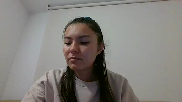 Snapshot of _andygirl chatting on 05-21-26, 11:13 andygirl online show from 05-21-26, 11:13