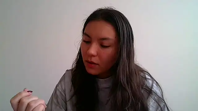 Snapshot of _andygirl chatting on 05-13-26, 07:32 andygirl online show from 05-13-26, 07:32