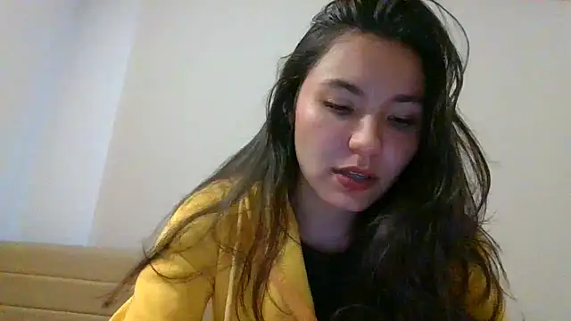 Snapshot of _andygirl chatting on 05-06-26, 10:47 andygirl online show from 05-06-26, 10:47