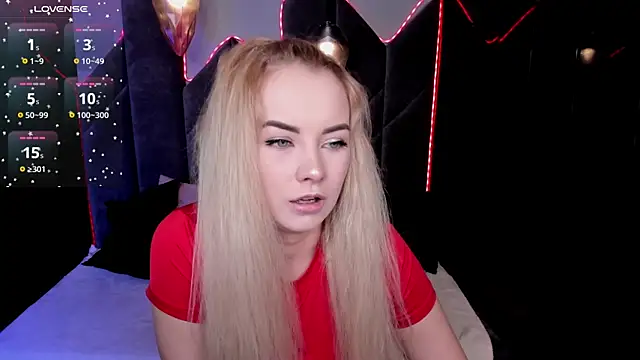 StephanieSweety online show from 01-13-26, 05:28