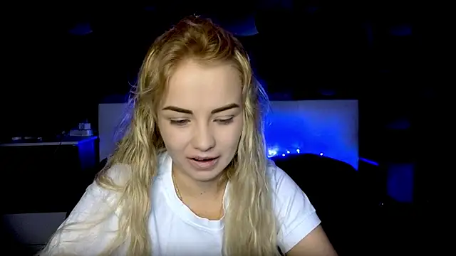 StephanieSweety online show from 11-07-25, 08:30