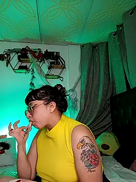 Piafisher1 online show from 01-12-26, 01:12