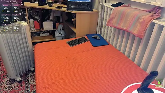 SissyLunaCD online show from 03-08-26, 06:22