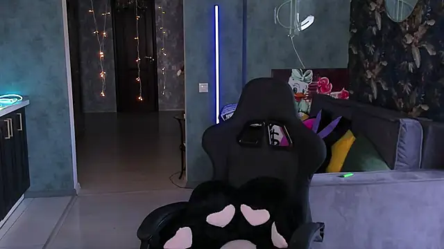 Blckmirrorr online show from 04-26-26, 10:56