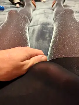 Snapshot of PantyhoseJasmine chatting on 10-27-25, 08:15 PantyhoseJasmine online show from 10-27-25, 08:15