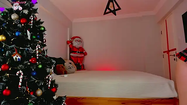 Snapshot of Miya_Nika chatting on 12-28-24, 07:11 Miya Nika online show from 12-28-24, 07:11