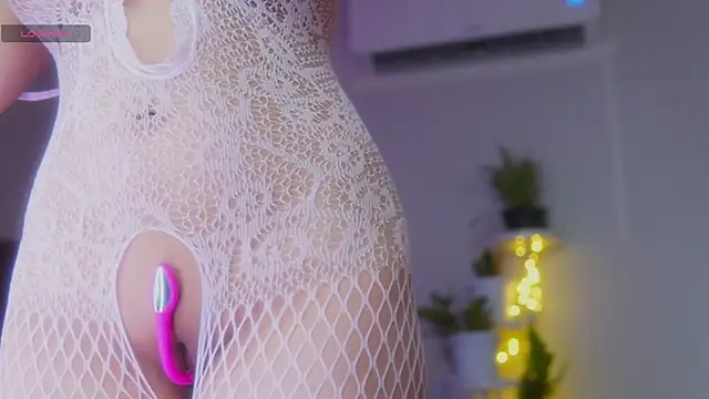 laybunny1 online show from 04-01-26, 06:05