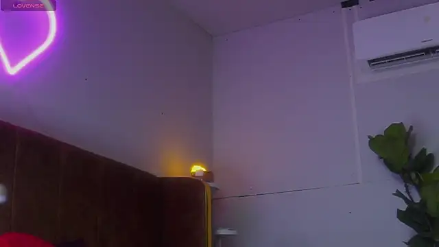 laybunny1 online show from 04-29-26, 10:27