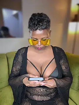 Sexy panda69 online show from 06-10-26, 03:24