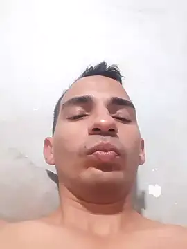 manuel202332 online show from 01-01-25, 07:09