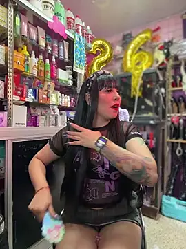 Snapshot of TamySweetness chatting on 02-20-26, 04:20 TamySweetness online show from 02-20-26, 04:20