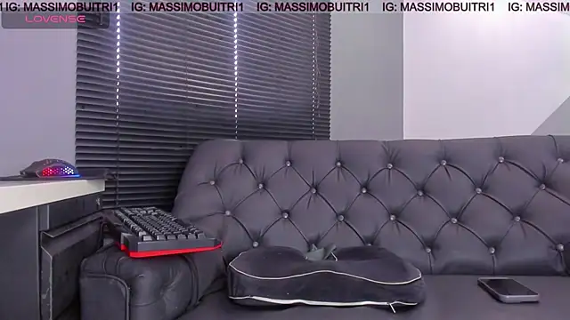 massimo g online show from 04-22-26, 01:51