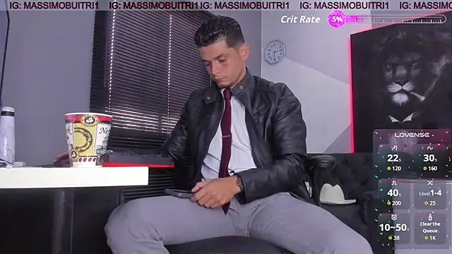 Snapshot of massimo_g chatting on 10-08-25, 01:23 massimo g online show from 10-08-25, 01:23