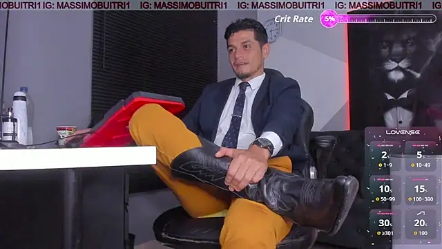 Snapshot of massimo_g chatting on 10-17-25, 01:42 massimo g online show from 10-17-25, 01:42
