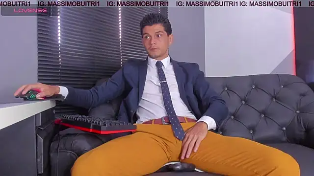 massimo g online show from 05-14-26, 01:52