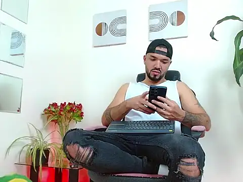 mathew vidal1 online show from 11-08-25, 10:57