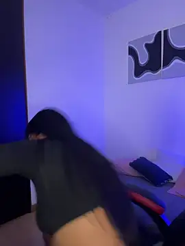 meganjames1 online show from 02-07-26, 01:13