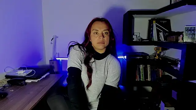 Redwidow   online show from 03-19-26, 03:06