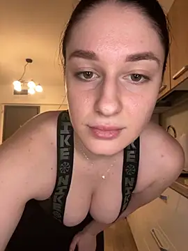 moniqque online show from 09-08-25, 07:13