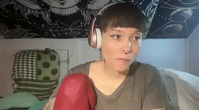 Snapshot of FRRANNKIE chatting on 03-17-25, 05:45 FRRANNKIE online show from 03-17-25, 05:45