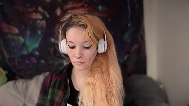 FRRANNKIE online show from 03-23-26, 04:07