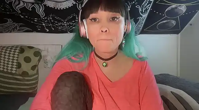 Snapshot of FRRANNKIE chatting on 03-09-25, 02:07 FRRANNKIE online show from 03-09-25, 02:07