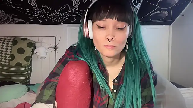 Snapshot of FRRANNKIE chatting on 02-25-25, 07:16 FRRANNKIE online show from 02-25-25, 07:16