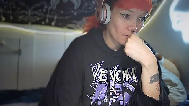 Snapshot of FRRANNKIE chatting on 10-01-25, 03:38 FRRANNKIE online show from 10-01-25, 03:38