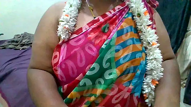 Snapshot of archanatelugu9 chatting on 01-25-25, 09:57 archanatelugu9 online show from 01-25-25, 09:57